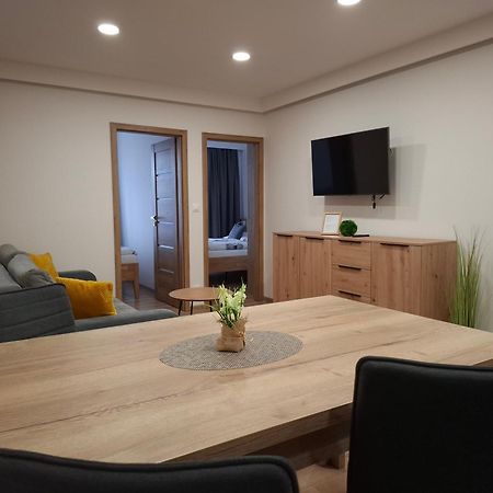 Apartmany Lumi Velky Slavkov Exterior photo